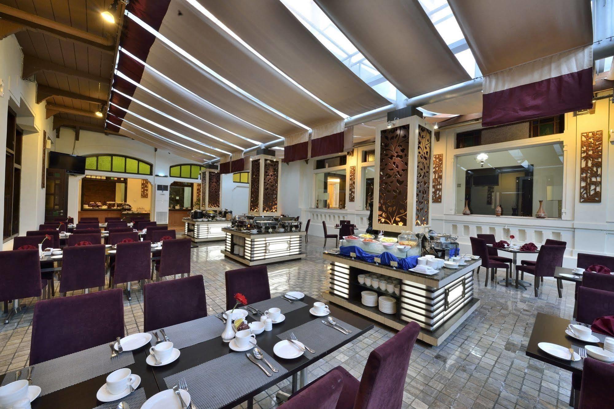 Gino Feruci Kebon Jati By Kagum Hotels Bandung Dış mekan fotoğraf